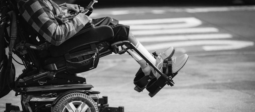 The importance of electric wheelchair controllers